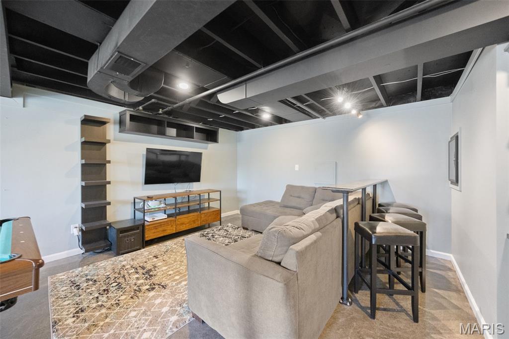 4930 Mt Royal Road St. Louis, MO 63128 - Photo 33 of 61 Gallery Image 33