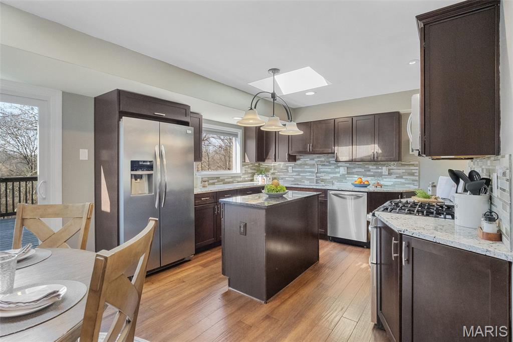 4930 Mt Royal Road St. Louis, MO 63128 - Photo 8 of 61 Gallery Image 8