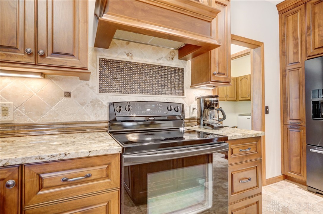 613 Rustic Trail Beavercreek, OH 45434 - Photo 29 of 98