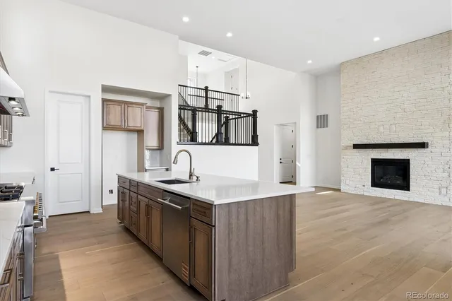 $1,390,000 | 12851 West Roxbury Place, Littleton, CO 80127