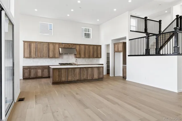 $1,390,000 | 12851 West Roxbury Place, Littleton, CO 80127