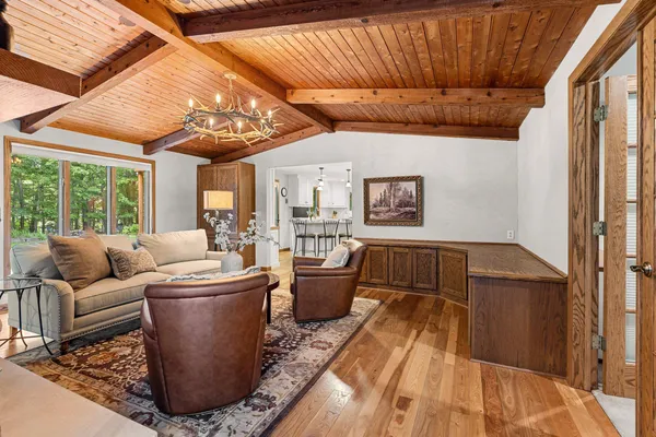 $864,900 | 4331 Pittco Road, Green Bay, WI 54313