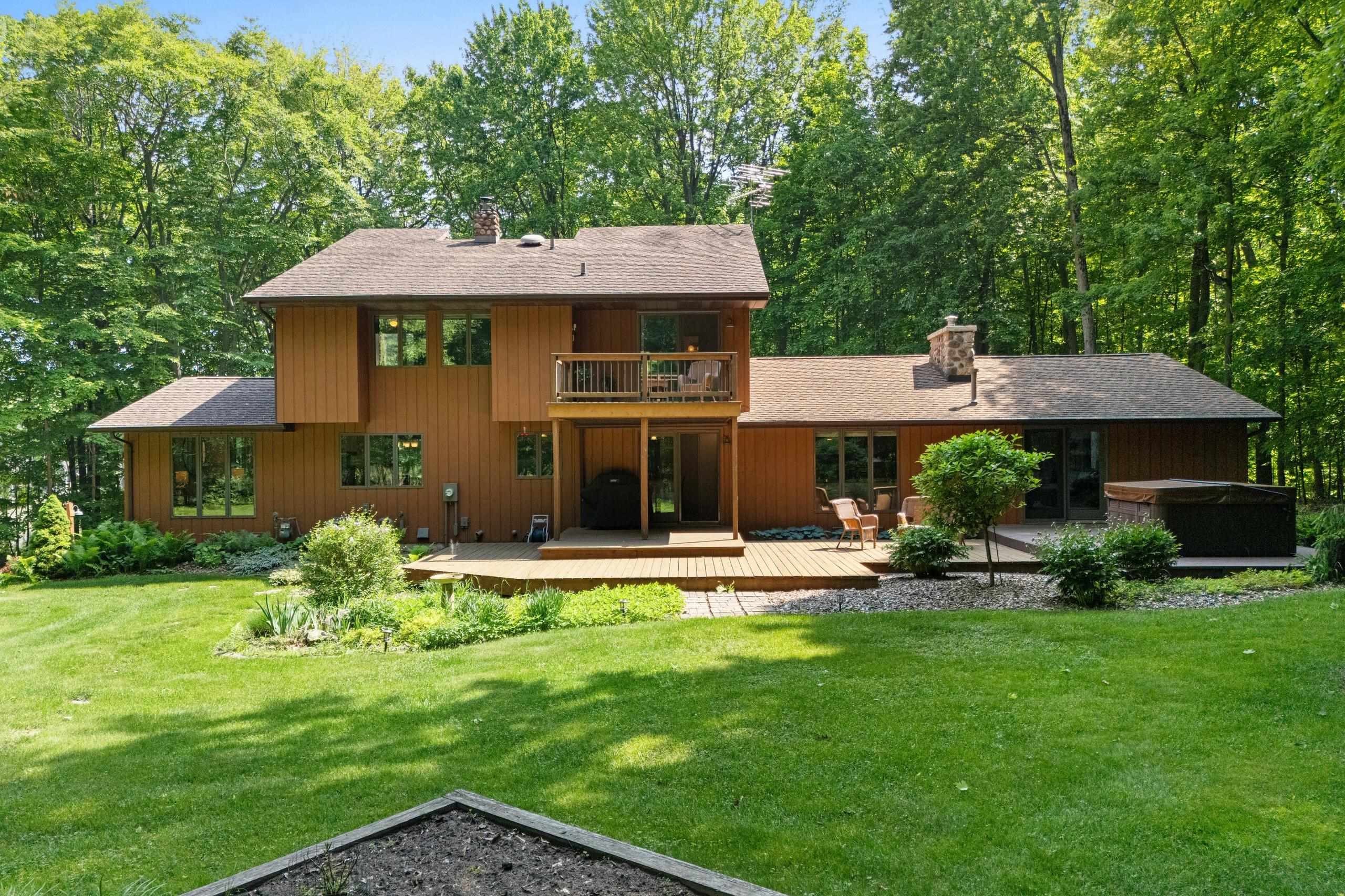 4331 Pittco Road Green Bay, WI 54313 - Photo 2 of 87
