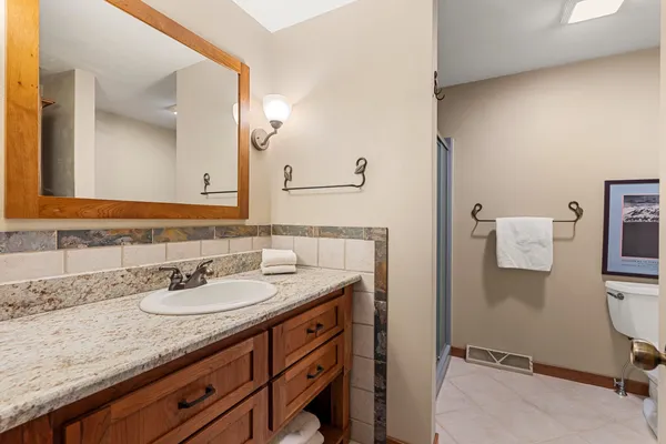 $864,900 | 4331 Pittco Road, Green Bay, WI 54313