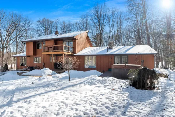 $864,900 | 4331 Pittco Road, Green Bay, WI 54313