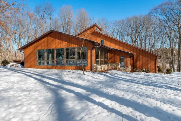 $864,900 | 4331 Pittco Road, Green Bay, WI 54313