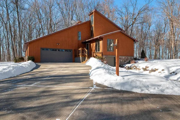 $864,900 | 4331 Pittco Road, Green Bay, WI 54313