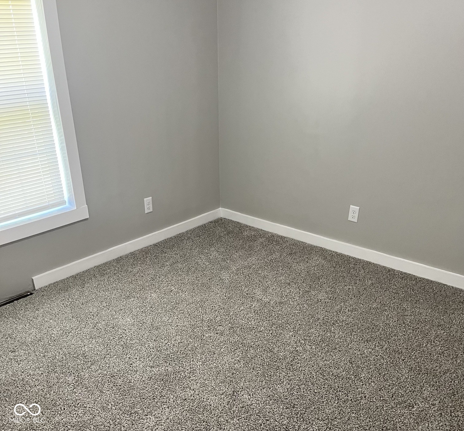 4712 Autumn Ridge Drive Columbus, IN 47203 - Photo 12 of 16