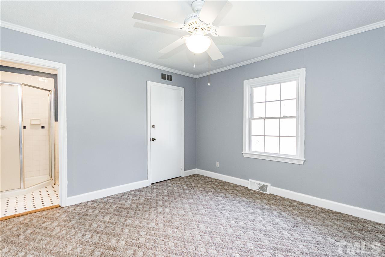 608 Slapout Road Mount Olive, NC 28365 - Photo 20 of 29