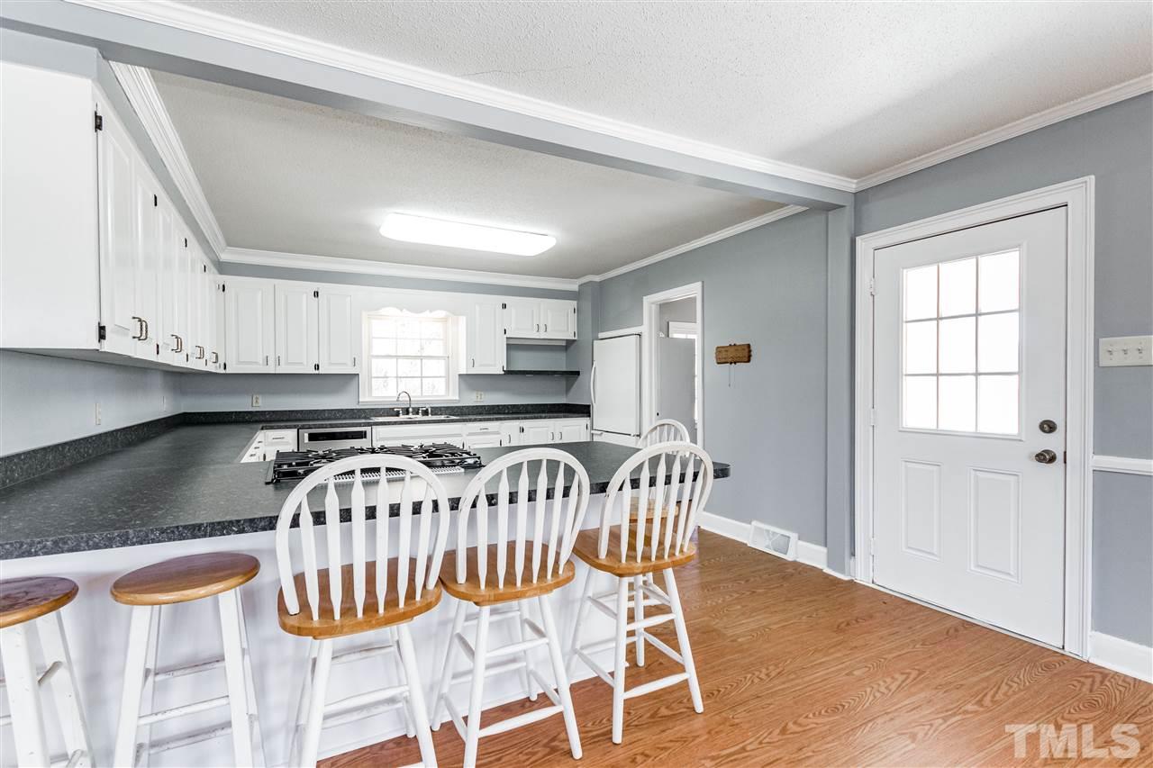 608 Slapout Road Mount Olive, NC 28365 - Photo 10 of 29