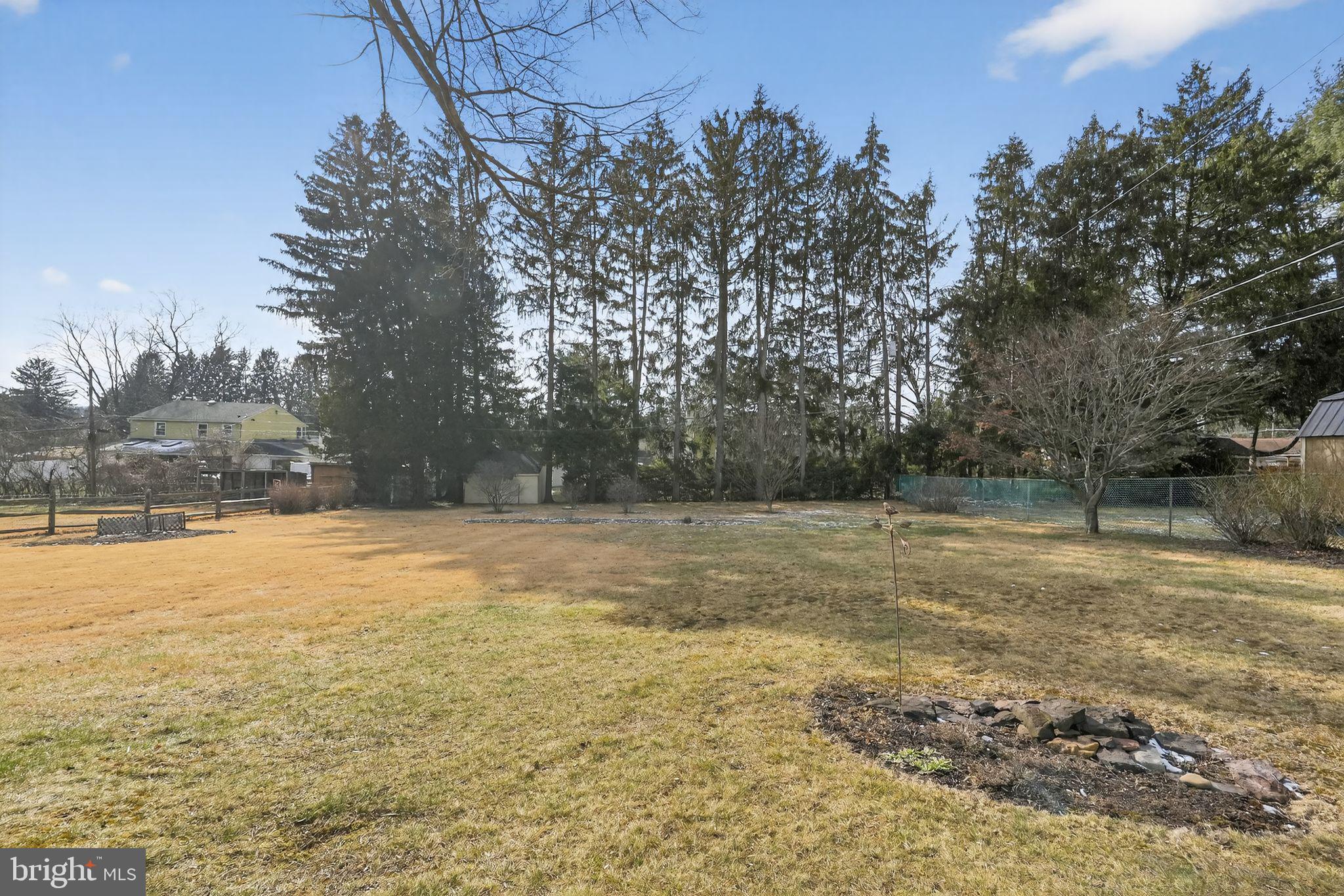 26 Laurel Road Southampton, PA 18966 - Photo 4 of 30