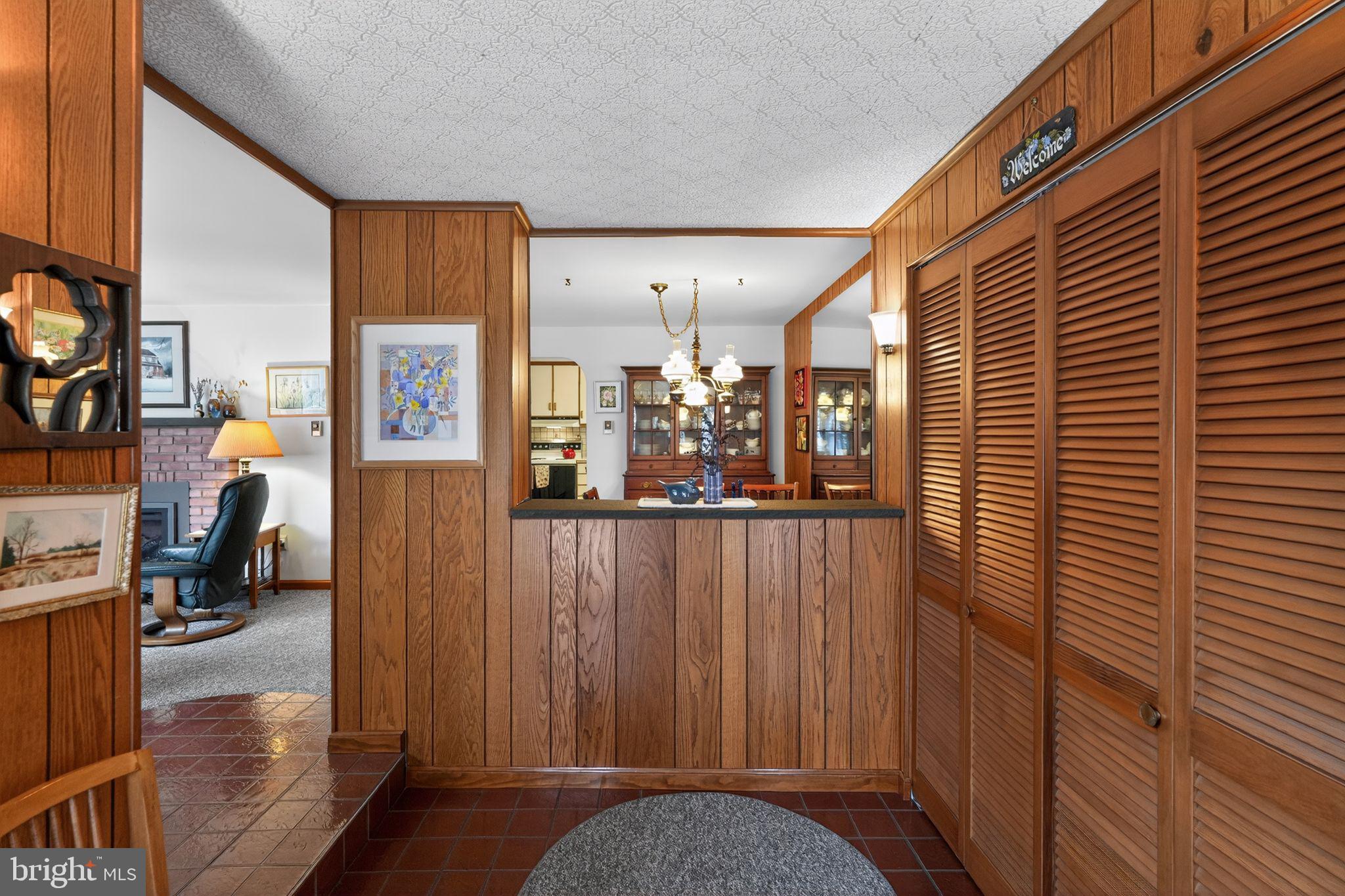 26 Laurel Road Southampton, PA 18966 - Photo 5 of 30