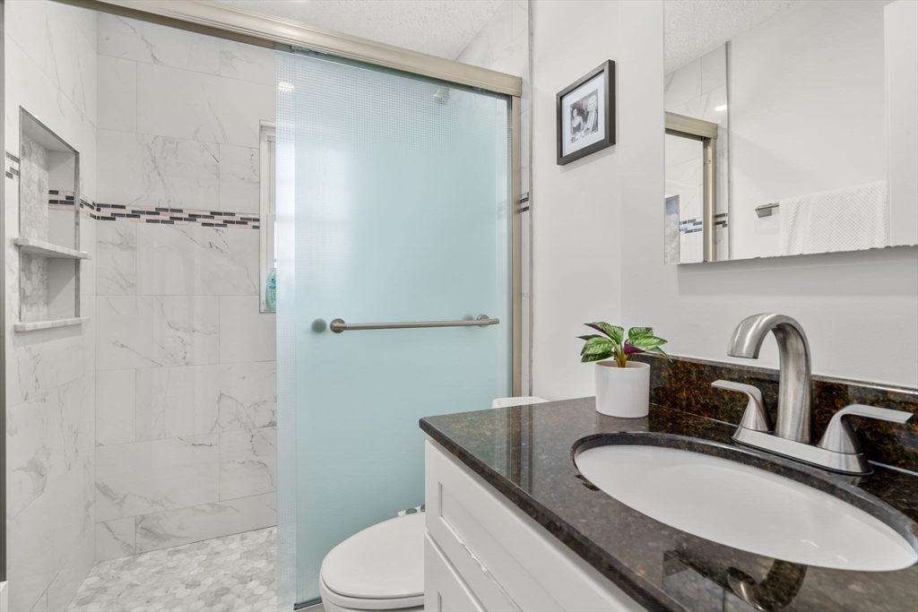 39 Charlesbank Road, Unit 39 Newton, MA 02458 - Photo 14 of 21