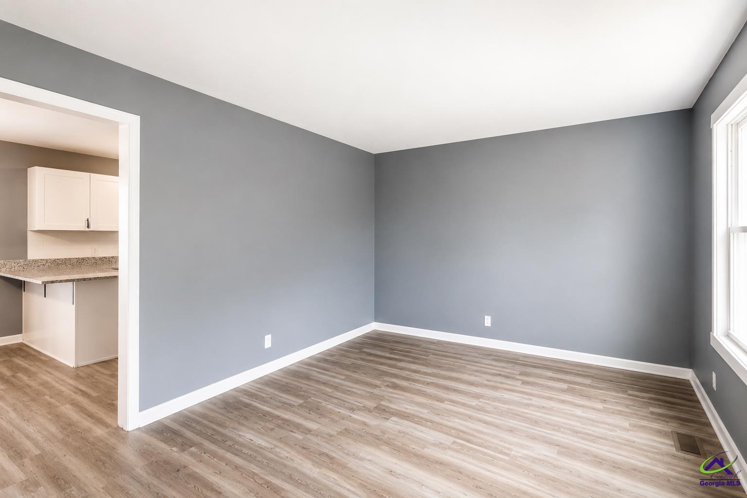 893 McCall Road Macon, GA 31217 - Photo 4 of 18