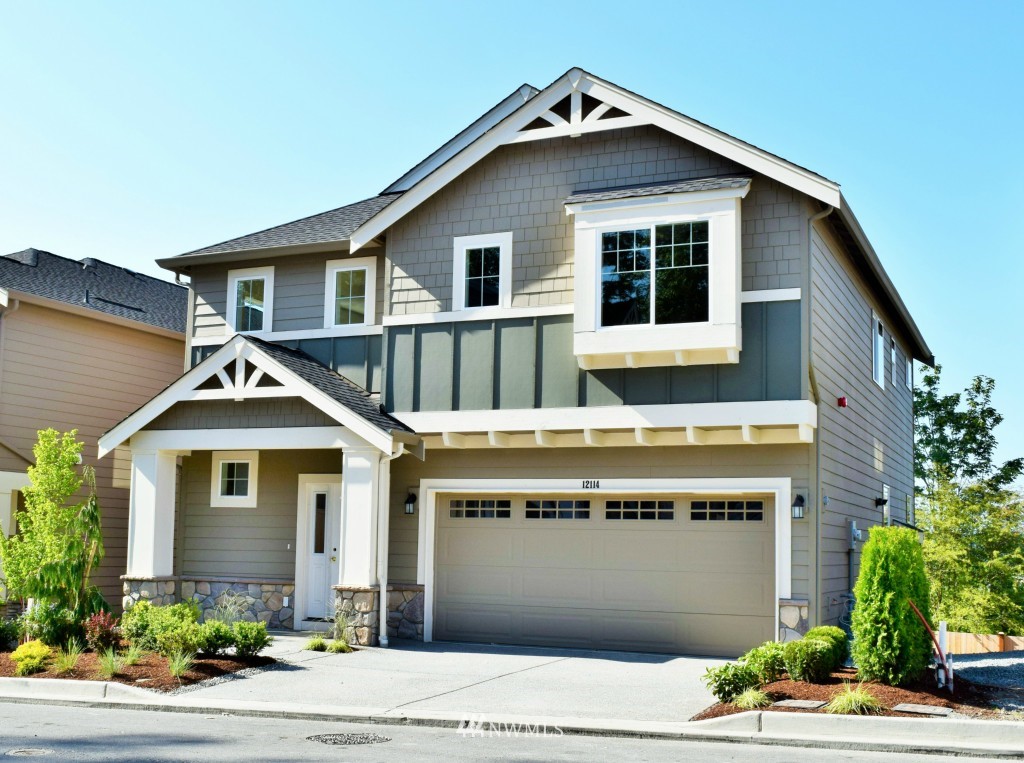 12114 Northeast 174th Street Bothell, WA 98011 - Photo 1 of 16 Gallery Image 1