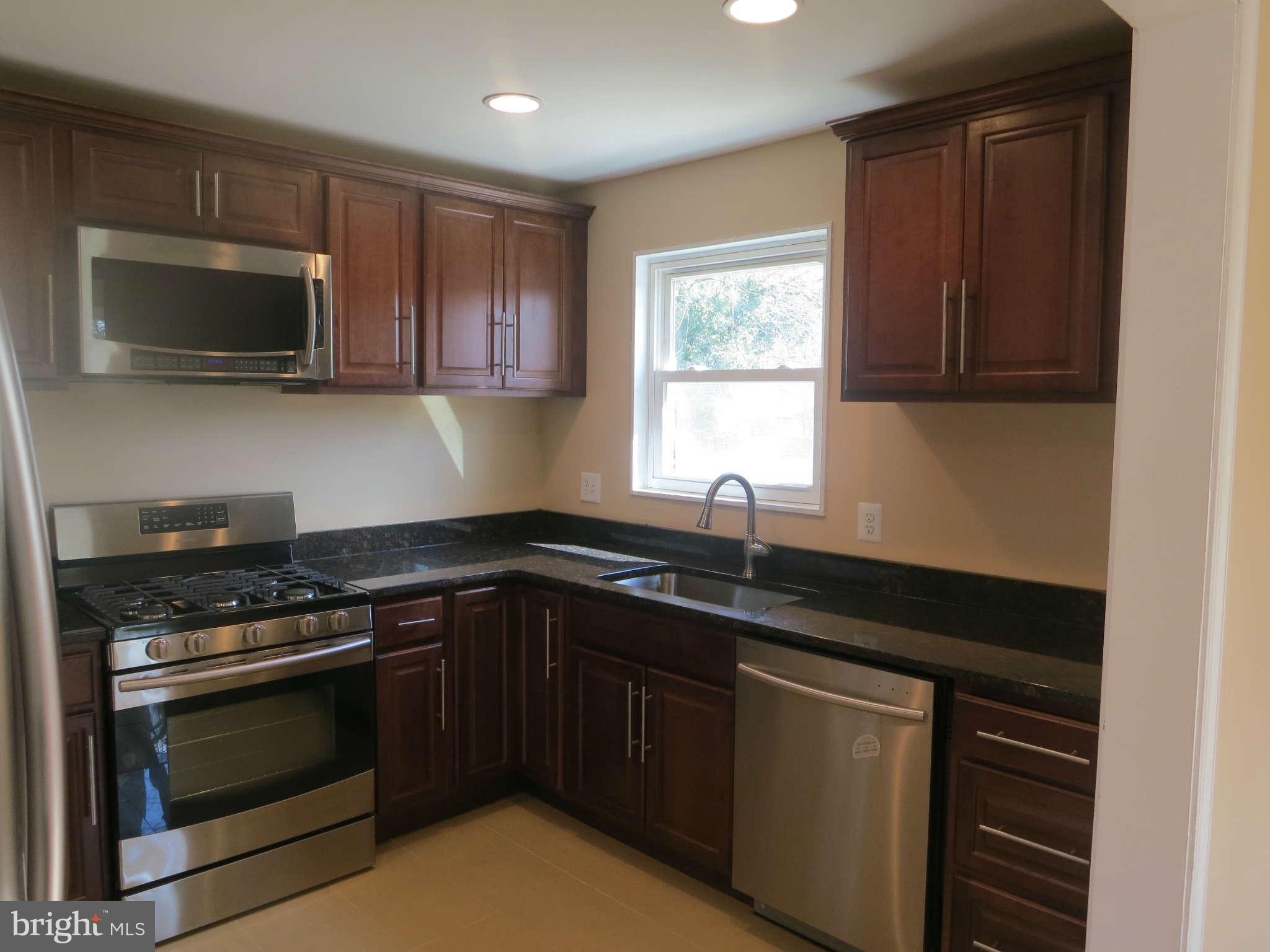 5915 Augusta Drive Springfield, VA 22150 - Photo 22 of 30 Kitchen