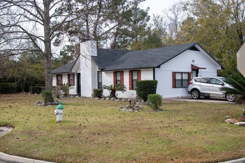 2016 Bancroft Road Valdosta, GA 31602 - Photo 4 of 13 Gallery Image 4