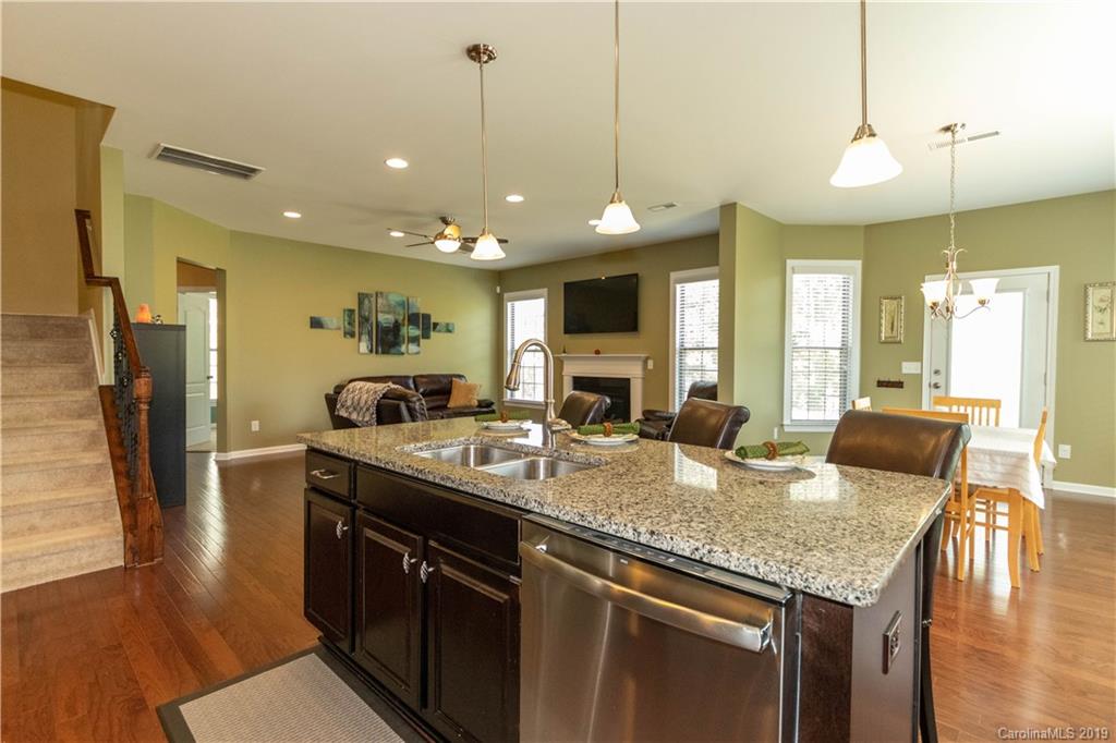 226 Hawks Creek Parkway, Unit 25 Fort Mill, SC 29708 - Photo 14 of 47 Gallery Image 14
