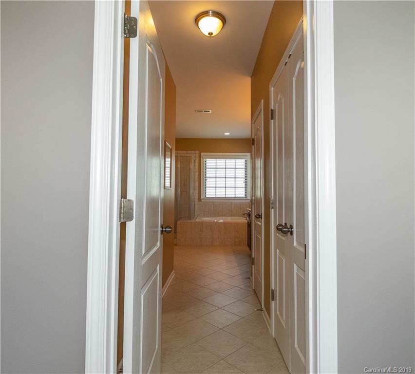 226 Hawks Creek Parkway, Unit 25 Fort Mill, SC 29708 - Photo 34 of 47 Gallery Image 34