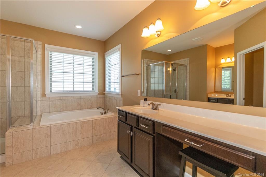 226 Hawks Creek Parkway, Unit 25 Fort Mill, SC 29708 - Photo 36 of 47 Gallery Image 36