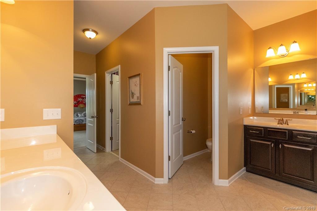 226 Hawks Creek Parkway, Unit 25 Fort Mill, SC 29708 - Photo 37 of 47 Gallery Image 37