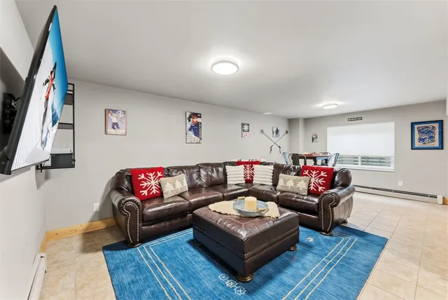 $4,200,000 | 1791-1793 Meadow Lane, Steamboat Springs, CO 80487