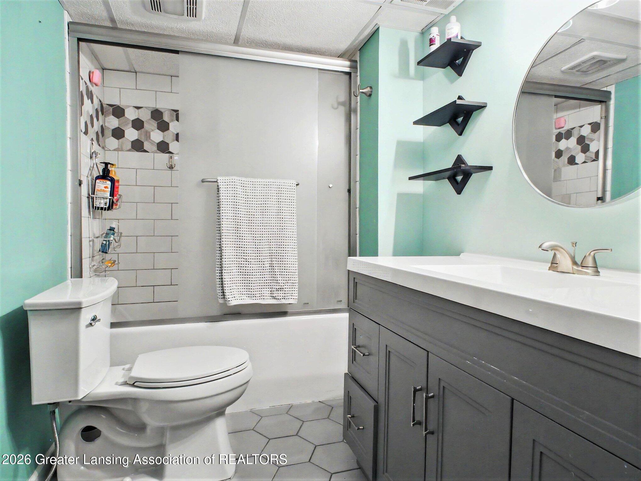 805 Dryer Farm Road Lansing, MI 48917 - Photo 24 of 37
