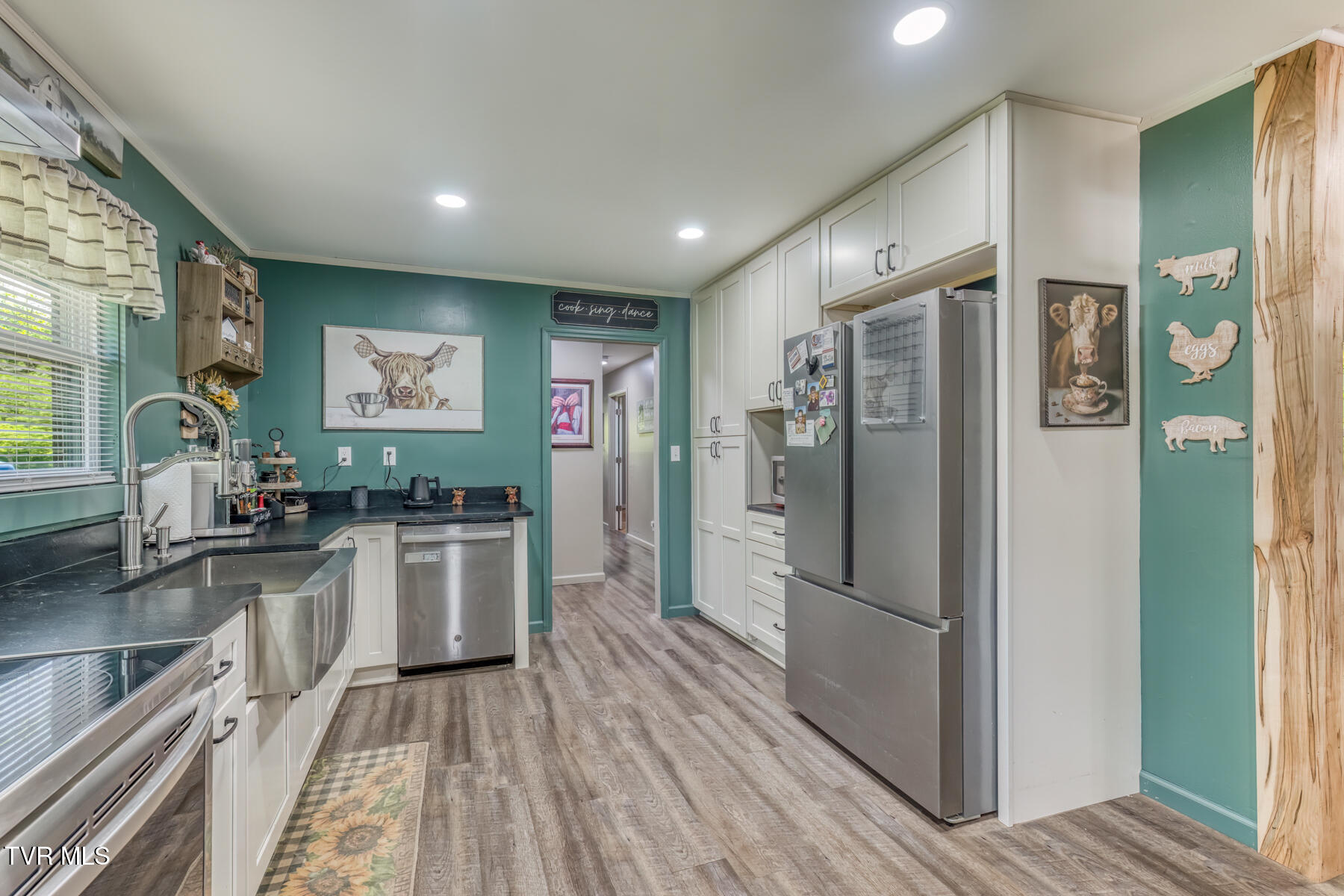 4728 Edens View Road Kingsport, TN 37664 - Photo 7 of 48 4728 Edens View Rd-7