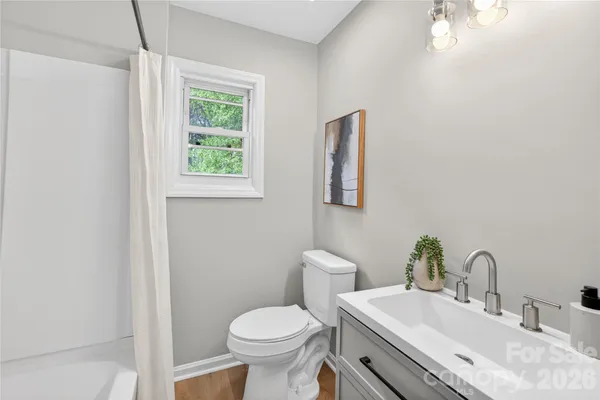 $530,000 | 116 Middleton Avenue, Matthews, NC 28104