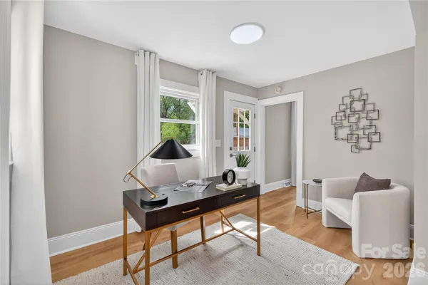 $530,000 | 116 Middleton Avenue, Matthews, NC 28104