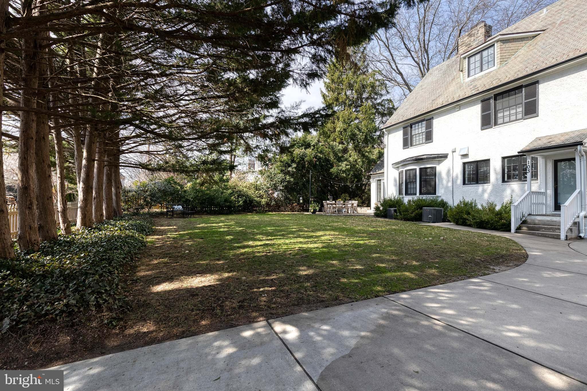 103 Witherspoon Road Baltimore, MD 21212 - Photo 60 of 62 a view of a house with a tree in a park