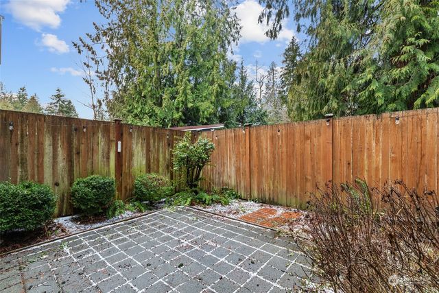 a view of a room with an empty space