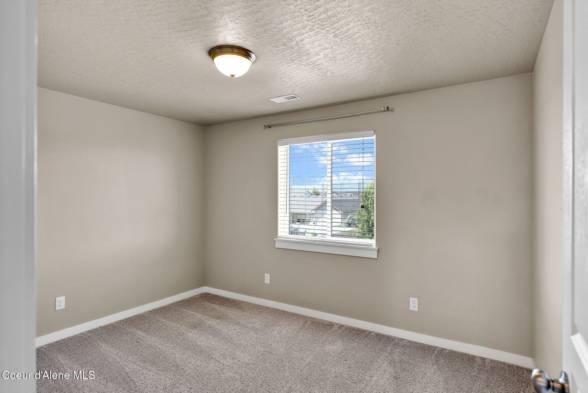 3423 East Hope Avenue Post Falls, ID 83854 - Photo 25 of 41 28-web-or-mls-SkyLight - DarrenM-28
