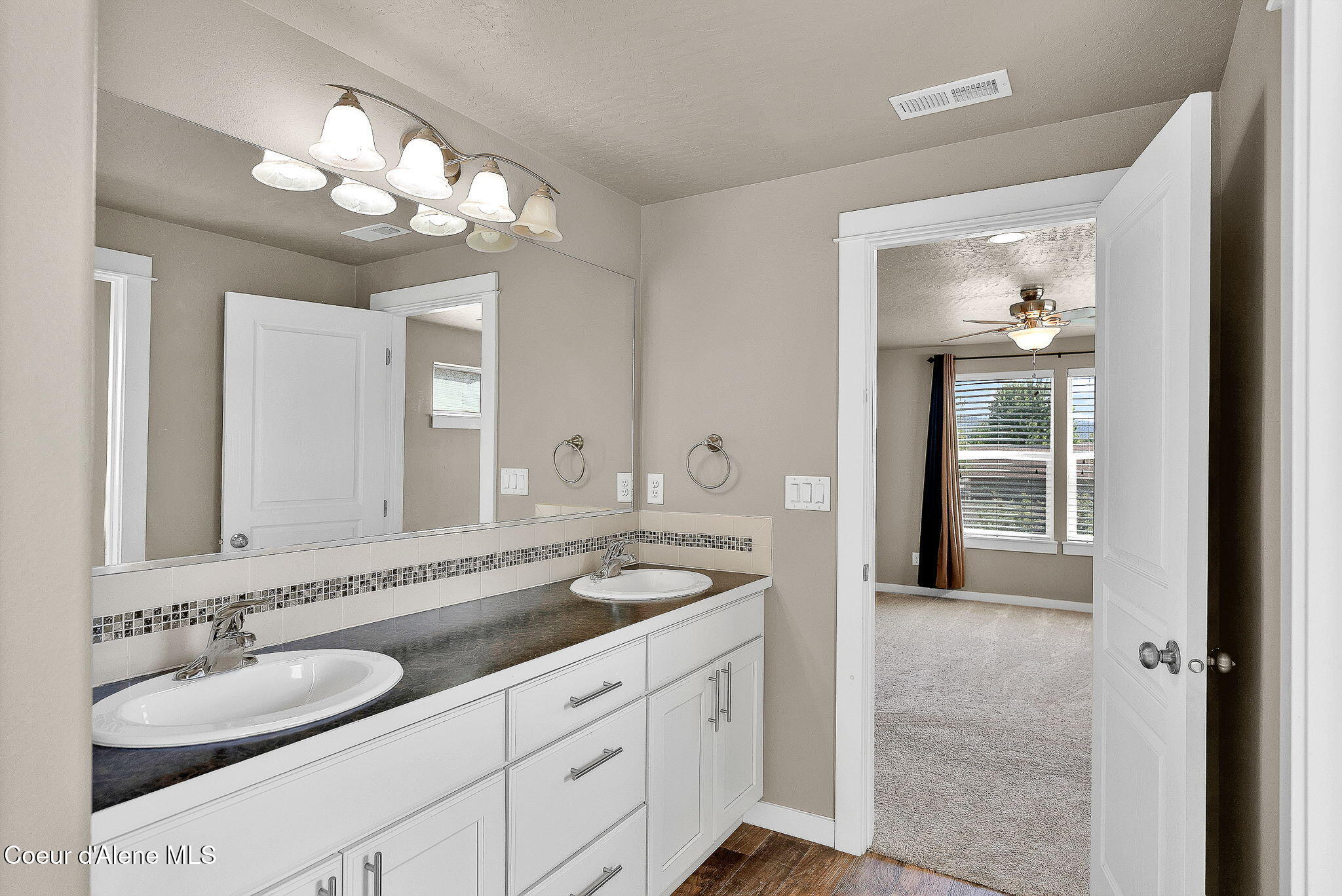 3423 East Hope Avenue Post Falls, ID 83854 - Photo 31 of 41 35-web-or-mls-SkyLight - DarrenM-35