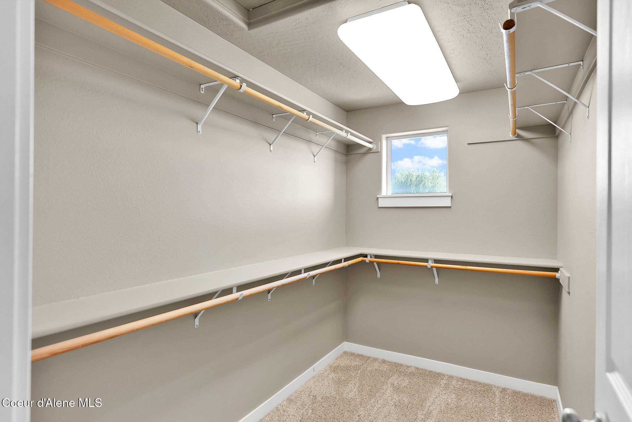 3423 East Hope Avenue Post Falls, ID 83854 - Photo 34 of 41 33-web-or-mls-SkyLight - DarrenM-33