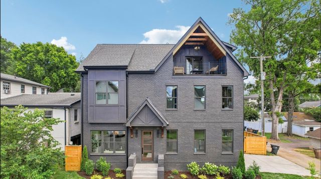 $1,140,000 | 136 42nd Avenue North, Nashville, TN 37209