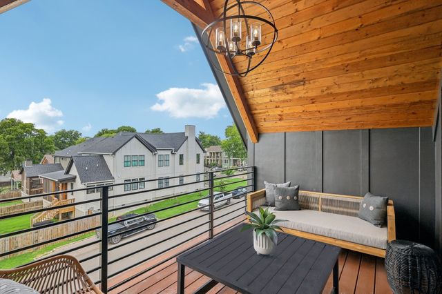 $1,140,000 | 136 42nd Avenue North, Nashville, TN 37209