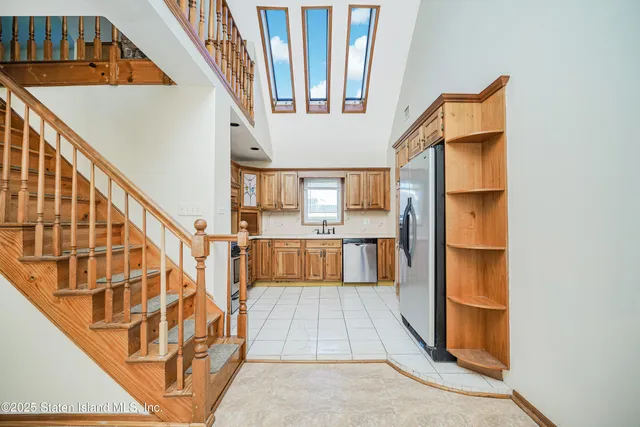 $975,000 | 89 Joline Avenue | Tottenville