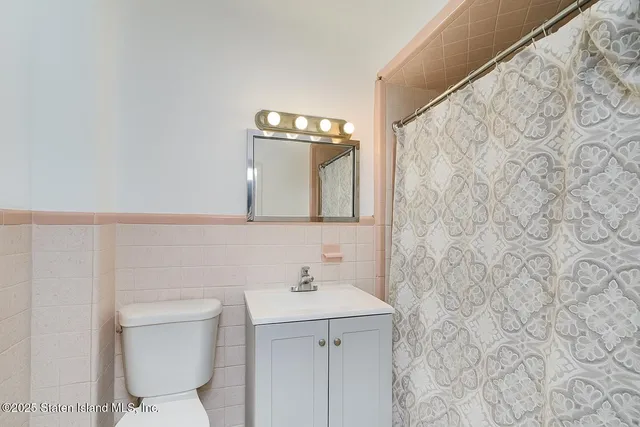 $975,000 | 89 Joline Avenue | Tottenville