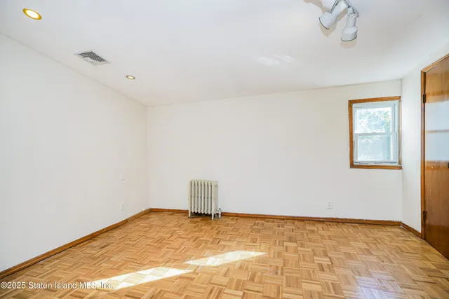 $975,000 | 89 Joline Avenue | Tottenville