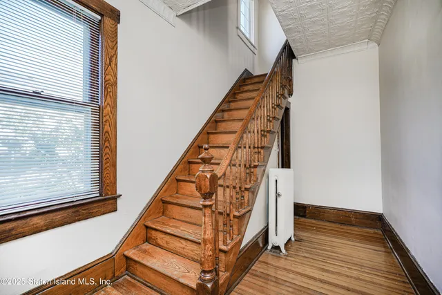 $975,000 | 89 Joline Avenue | Tottenville