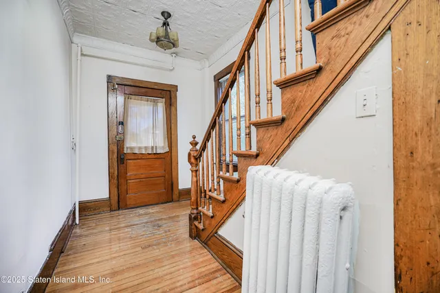 $975,000 | 89 Joline Avenue | Tottenville