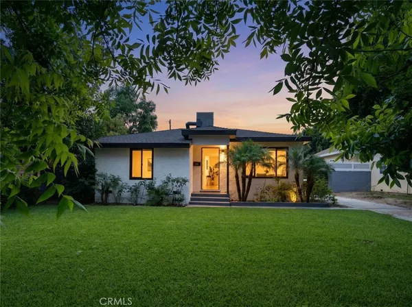 $1,099,000 | 7907 Satsuma Avenue, Sun Valley, CA 91352