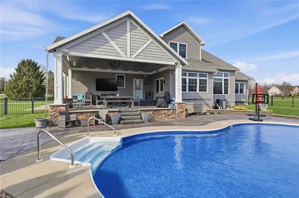 $649,900 | 1 Golden Pond Trail, Ogden, NY 14559