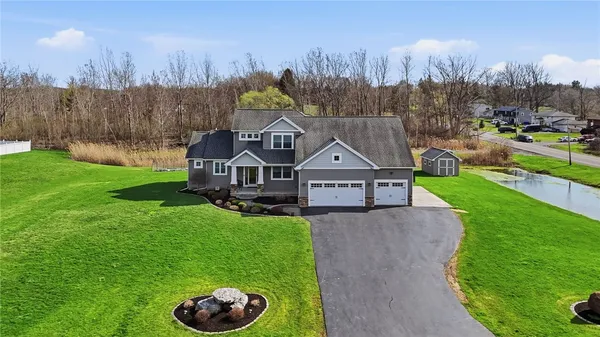 $649,900 | 1 Golden Pond Trail, Ogden, NY 14559