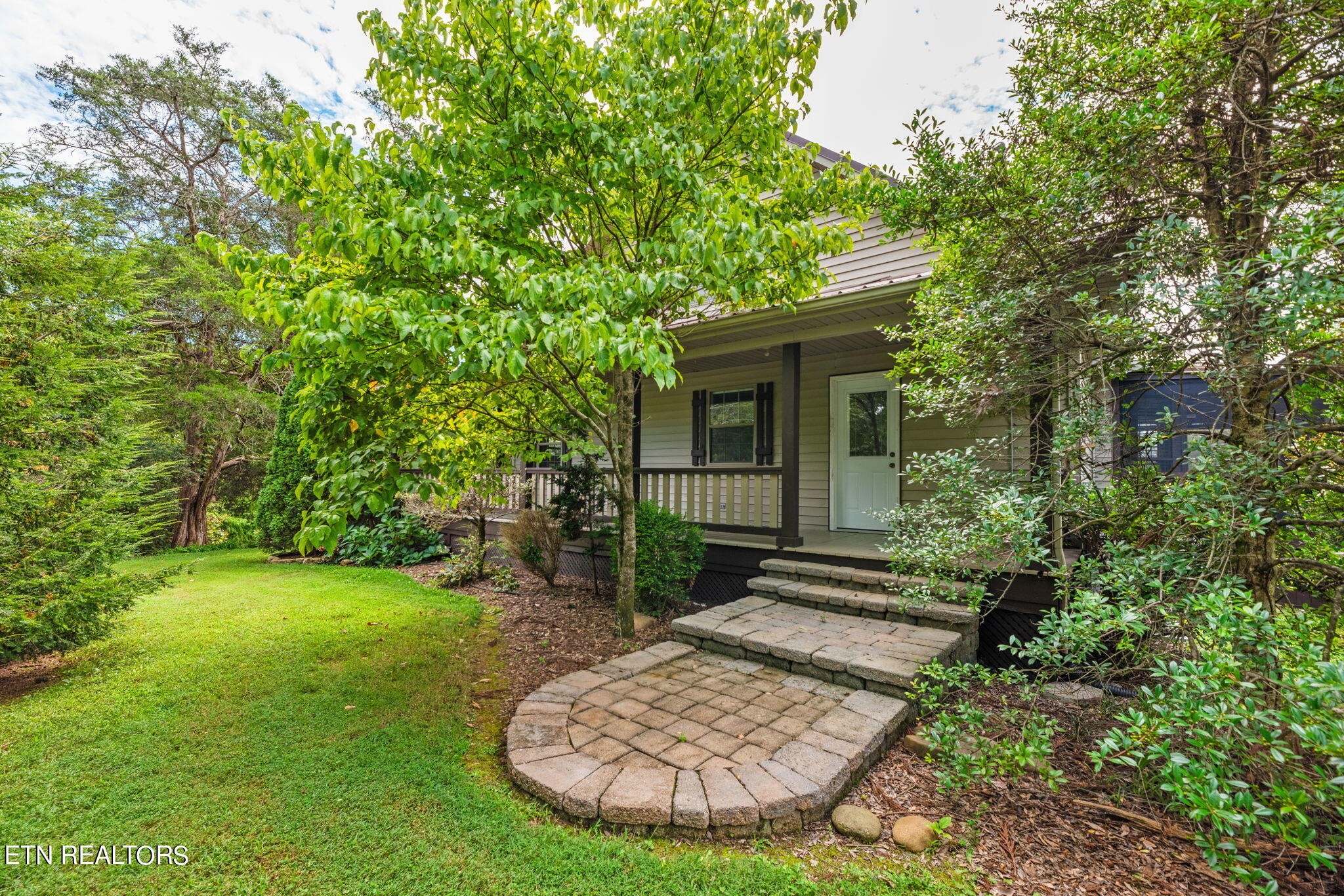 814 Little Valley Road Blaine, TN 37709 - Photo 26 of 44 Gallery Image 26