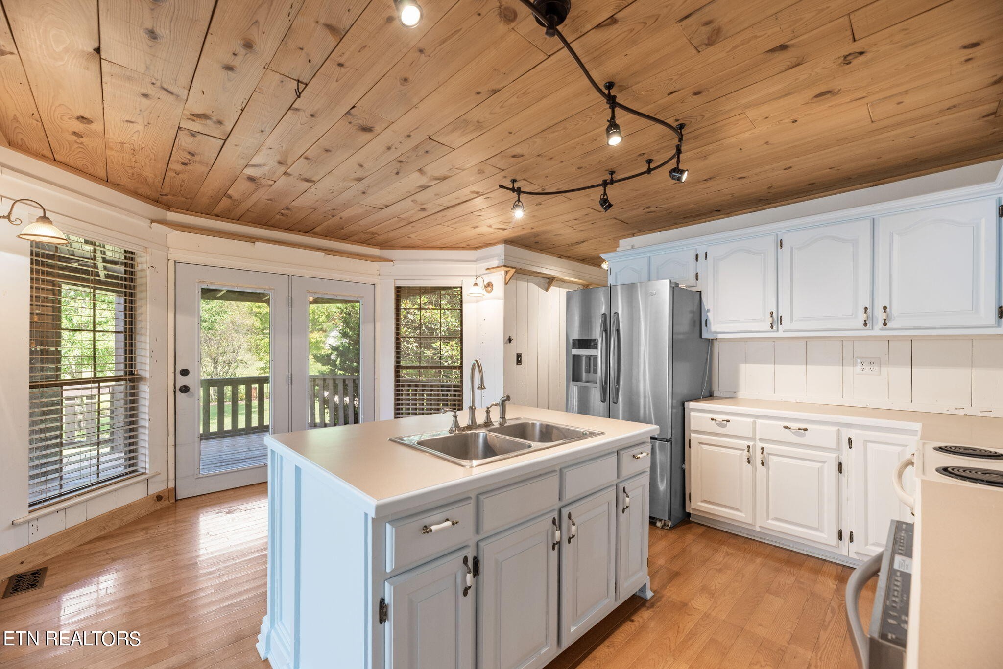 814 Little Valley Road Blaine, TN 37709 - Photo 8 of 44 Gallery Image 8
