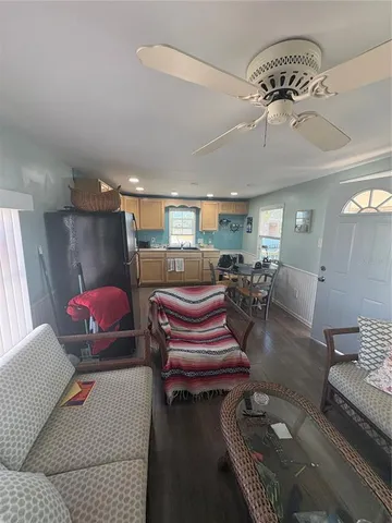 $89,500 | 12766 Seminole Boulevard, Unit 44, Largo, FL 33778