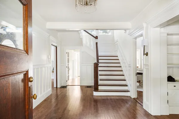 $3,290,000 | 27 Everett Avenue, Winchester, MA 01890