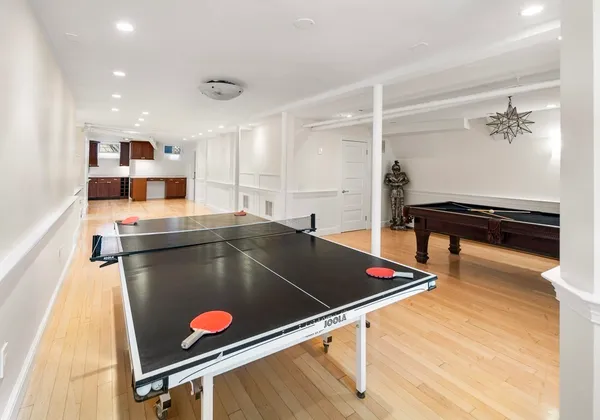 $3,290,000 | 27 Everett Avenue, Winchester, MA 01890